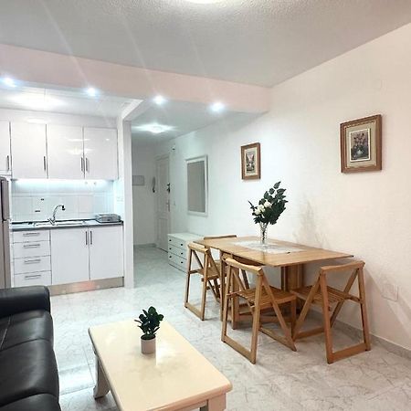 Estudio A 1 Minuto De La Playa Appartement Torrevieja Buitenkant foto