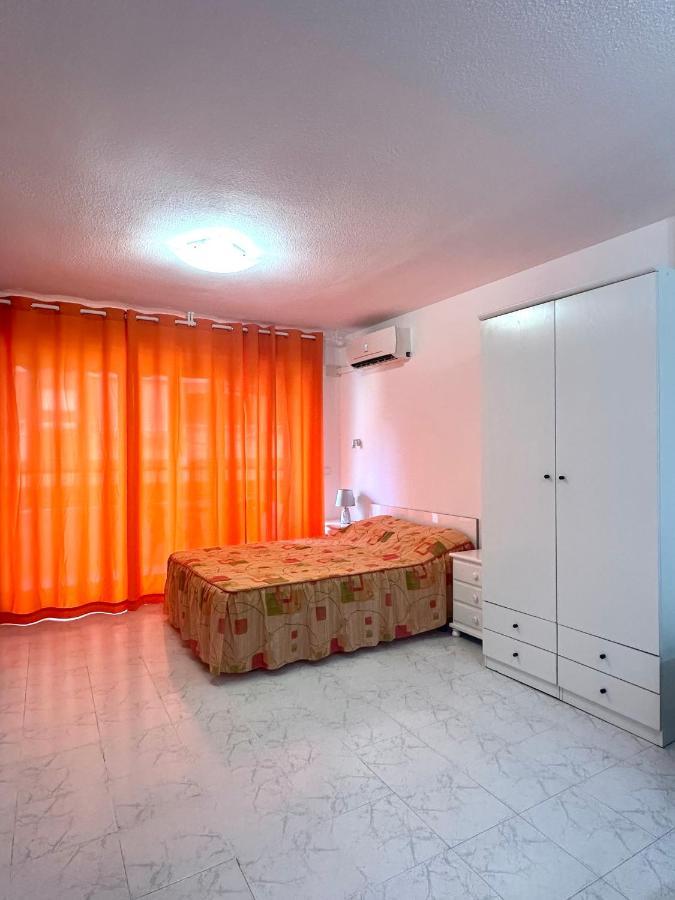 Estudio A 1 Minuto De La Playa Appartement Torrevieja Buitenkant foto